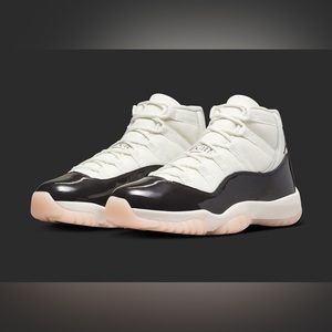 Air Jordan 11 “Neapolitan”